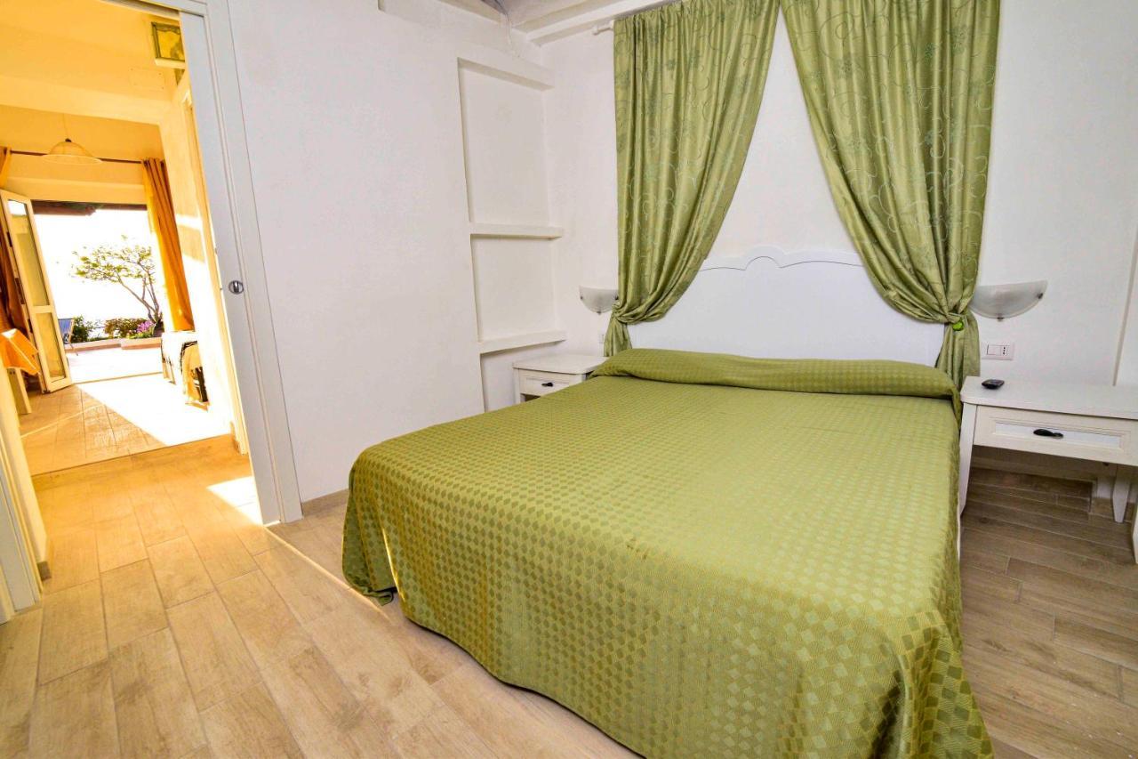 Solemareponza Monolocali La Piana Lejlighed Eksteriør billede